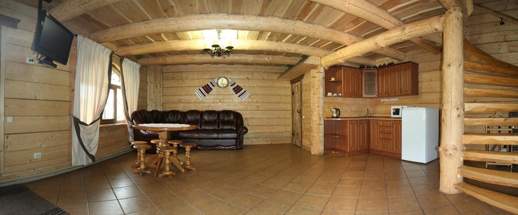 Bozhena Hotel Mykulychyn Bagian luar foto