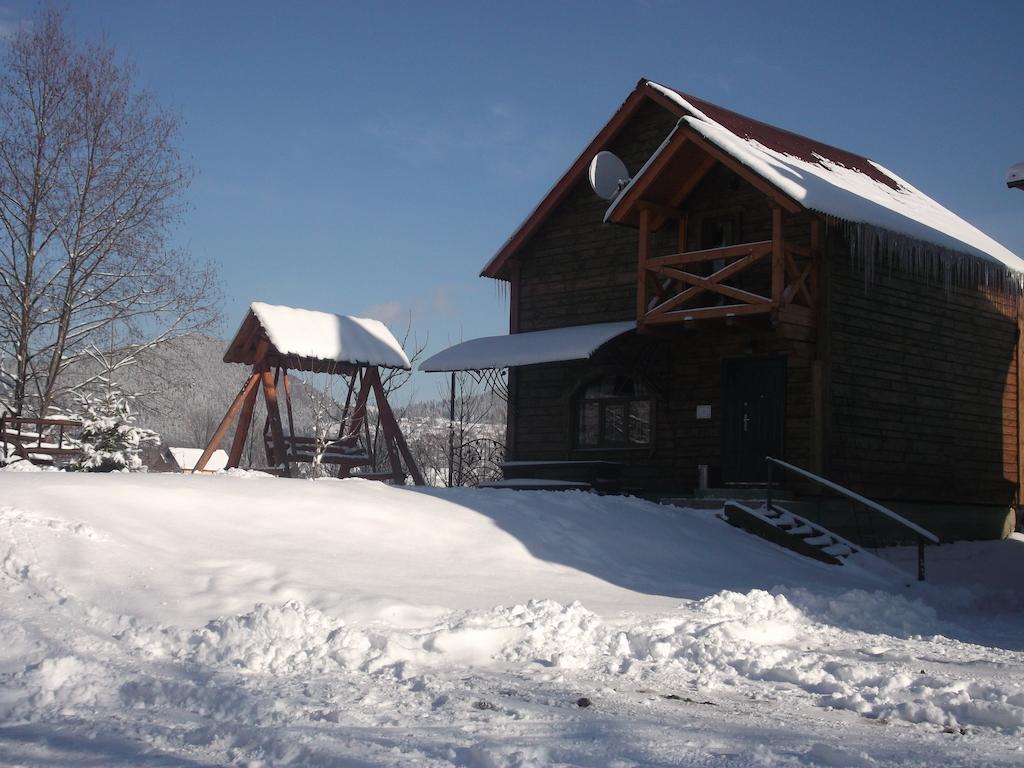 Bozhena Hotel Mykulychyn Bagian luar foto